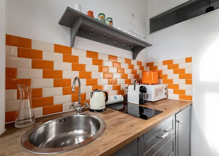 Apartament Cool 1br Near Metro & Center By Hm